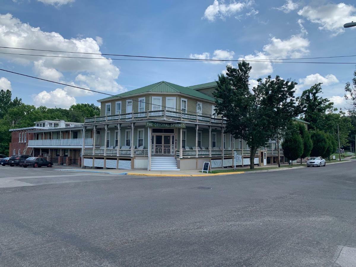 Original Springs Hotel Okawville Exterior foto